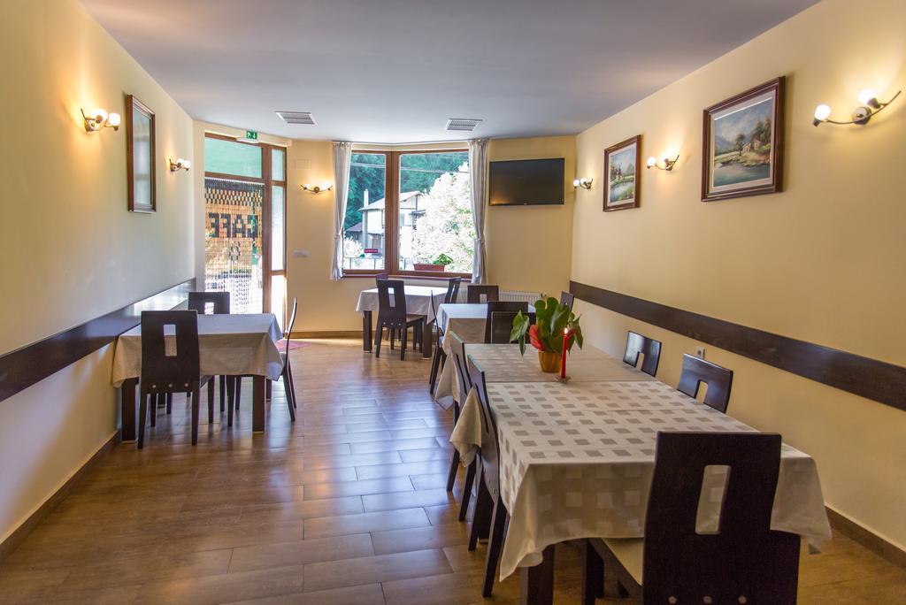 Hera Guest House Chiflik Buitenkant foto